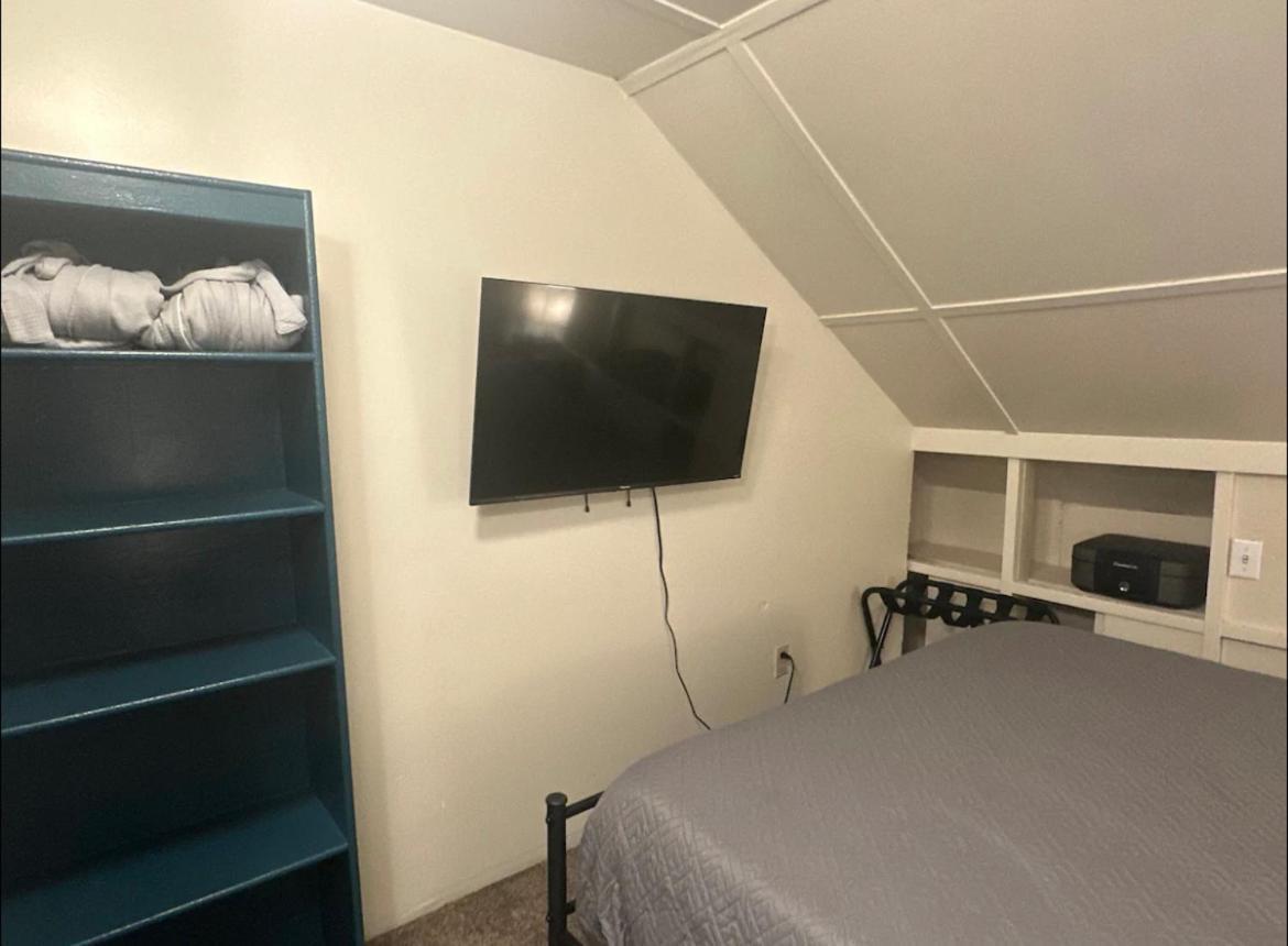 Tacoma Homestay- With Breakfast Included-Private Room Ngoại thất bức ảnh